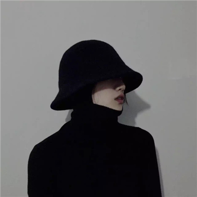 永野芽郁（饰 三条燕） - 热门美剧全集在线观看 - 手机直播